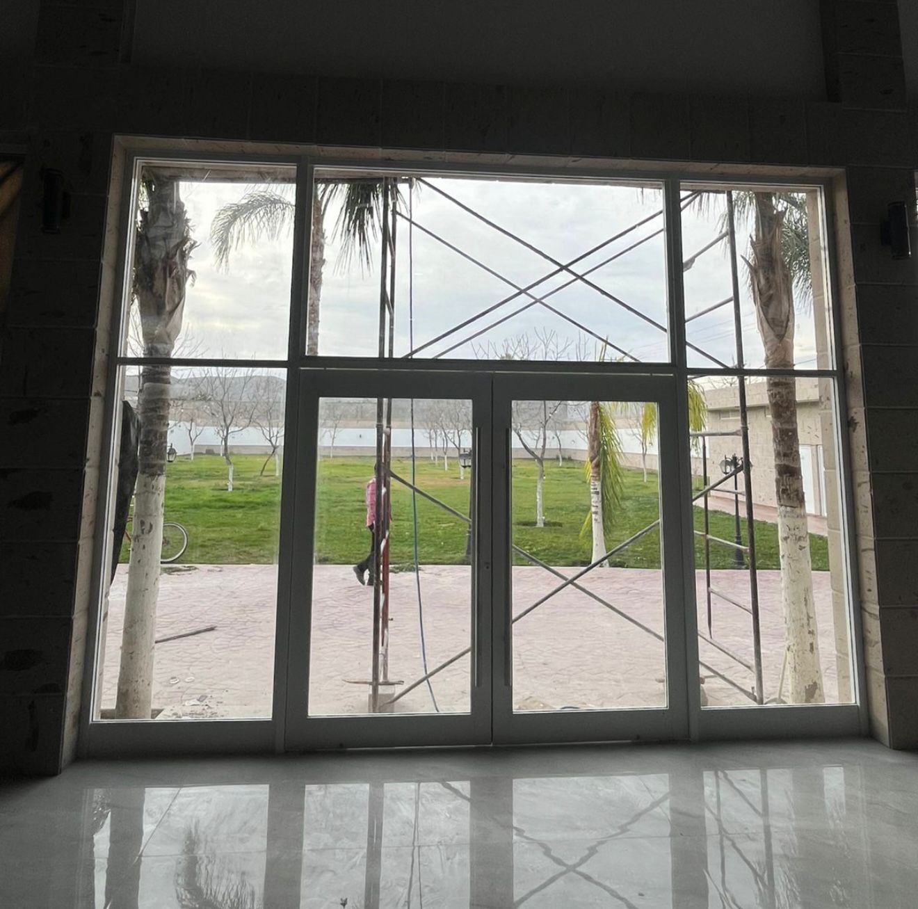 Puerta principal 1